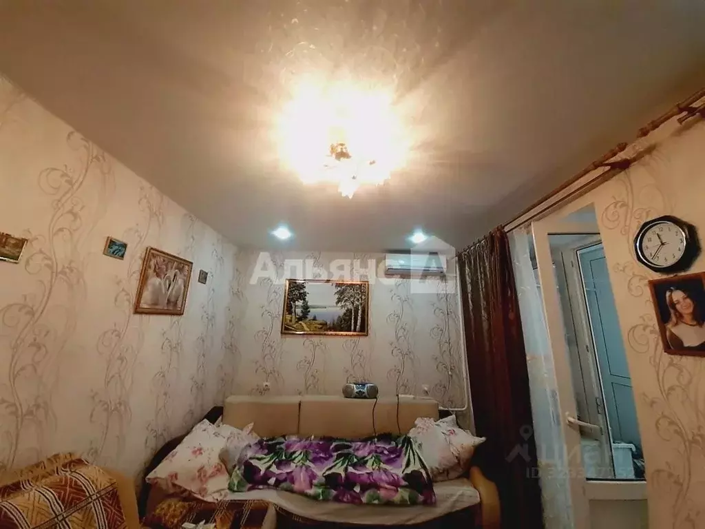 1-к кв. Ростовская область, Шахты ул. Искра, 65А (33.0 м) - Фото 1