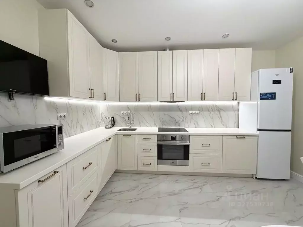 2-к кв. Московская область, Одинцово Можайское ш., 136Б (75.0 м) - Фото 0