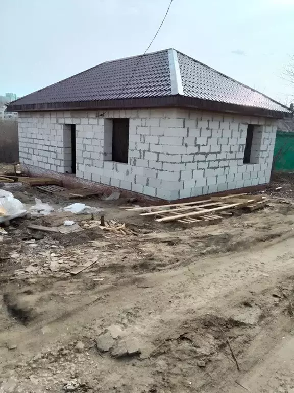 Дом в Саратовская область, Саратов проезд Большой Ракитный, 76 (58 м) - Фото 1