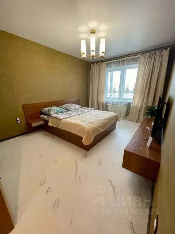 1-к кв. Иркутская область, Иркутск Дальневосточная ул., 104 (50.0 м) - Фото 0
