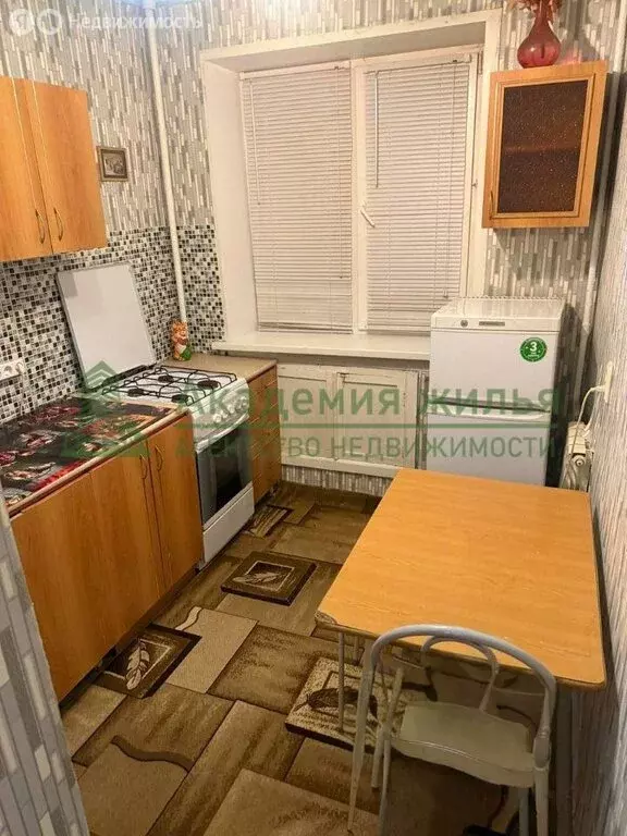 1-комнатная квартира: Энгельс, улица Колотилова, 34 (29.4 м) - Фото 0