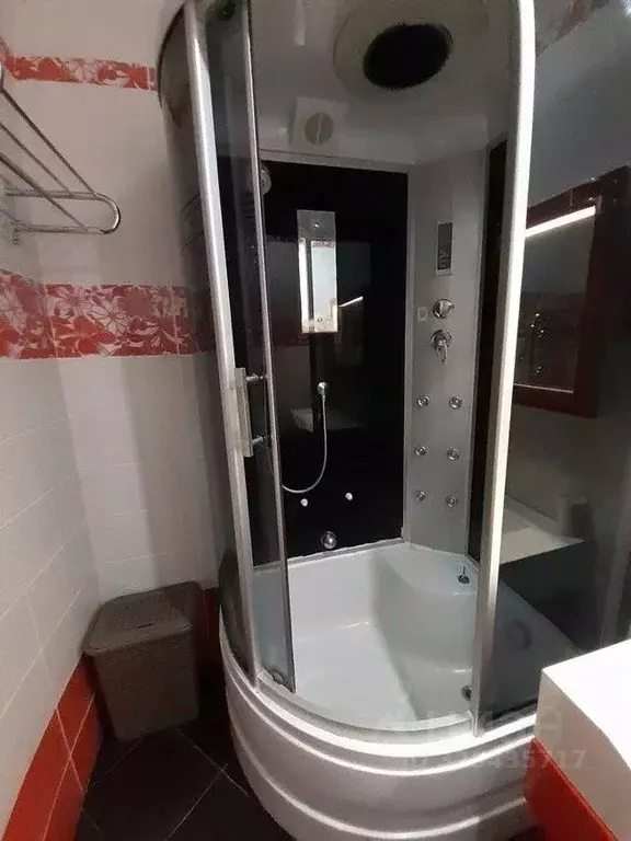 2-к кв. Омская область, Омск Пригородная ул., 5 (65.0 м) - Фото 2