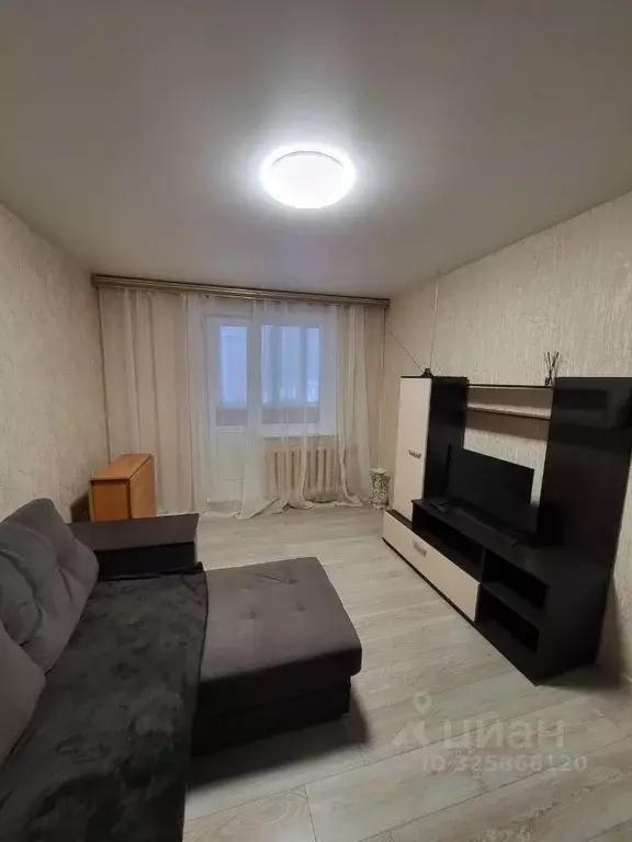 1-к кв. Вологодская область, Череповец Олимпийская ул., 13 (30.0 м) - Фото 1