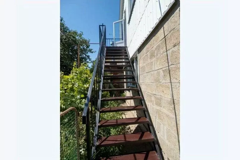 Дом в Краснодарский край, Ейск ул. Богдана Хмельницкого, 31 (50 м) - Фото 1