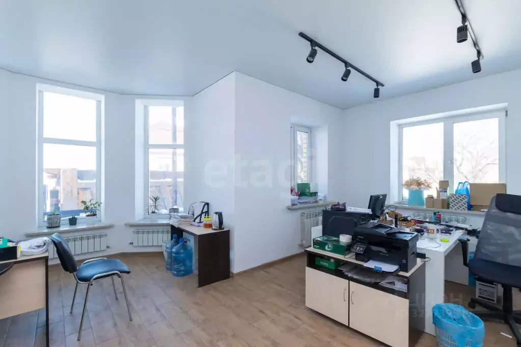 Помещение свободного назначения в Тюменская область, Тюмень пос. ... - Фото 2