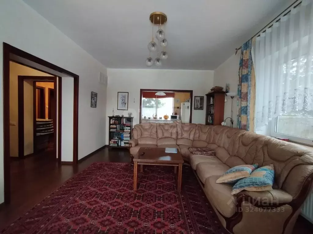 Дом в Калужская область, Малоярославецкий муниципальный округ, ... - Фото 1