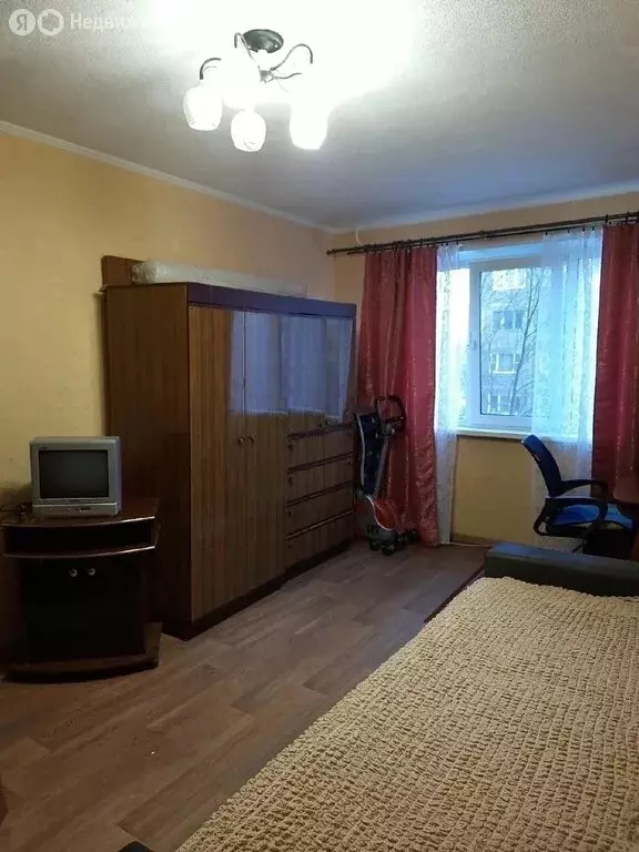 1-комнатная квартира: Мурманск, улица Алексея Хлобыстова, 17 (30 м) - Фото 1
