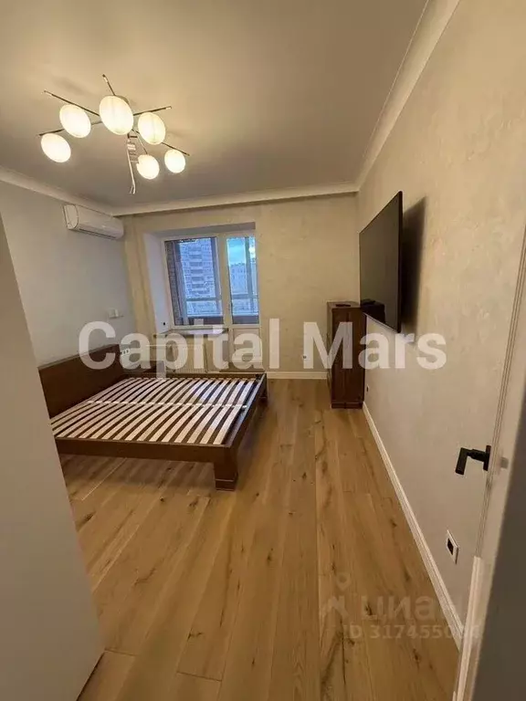 3-к кв. Санкт-Петербург ул. Бадаева, 14к1 (75.0 м) - Фото 0
