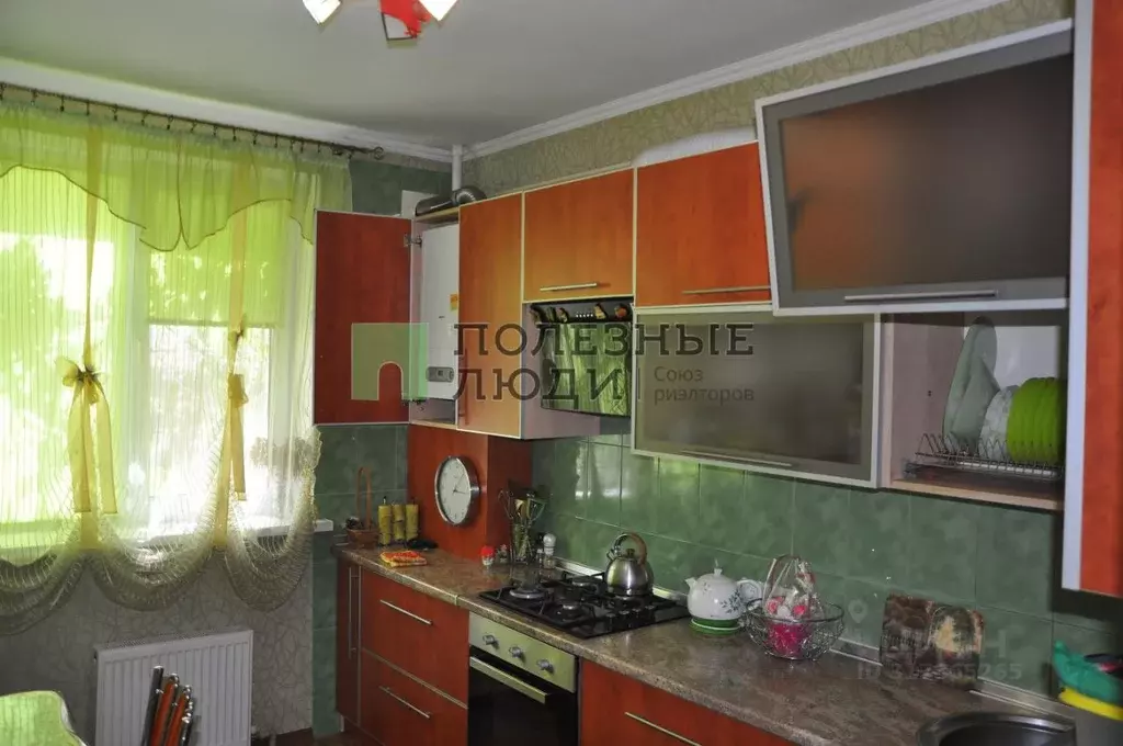 2-к кв. Севастополь ул. Колобова, 22/2 (50.9 м) - Фото 0