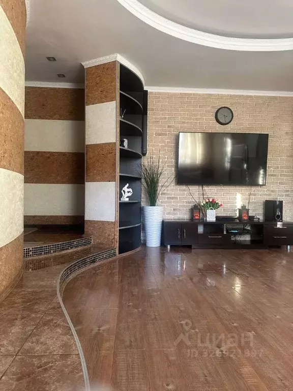 3-к кв. Омская область, Калачинск Заводская ул., 24А (42.6 м) - Фото 1