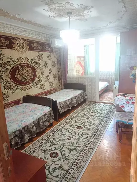 2-к кв. Краснодарский край, Сочи Гагарина мкр, ул. Красноармейская, 18 ... - Фото 0