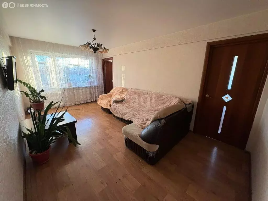 3-комнатная квартира: Ульяновск, Кузоватовская улица, 50 (47.8 м) - Фото 1