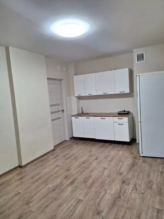 2-к кв. Нижегородская область, Нижний Новгород ул. Романтиков, 6 (51.0 ... - Фото 1