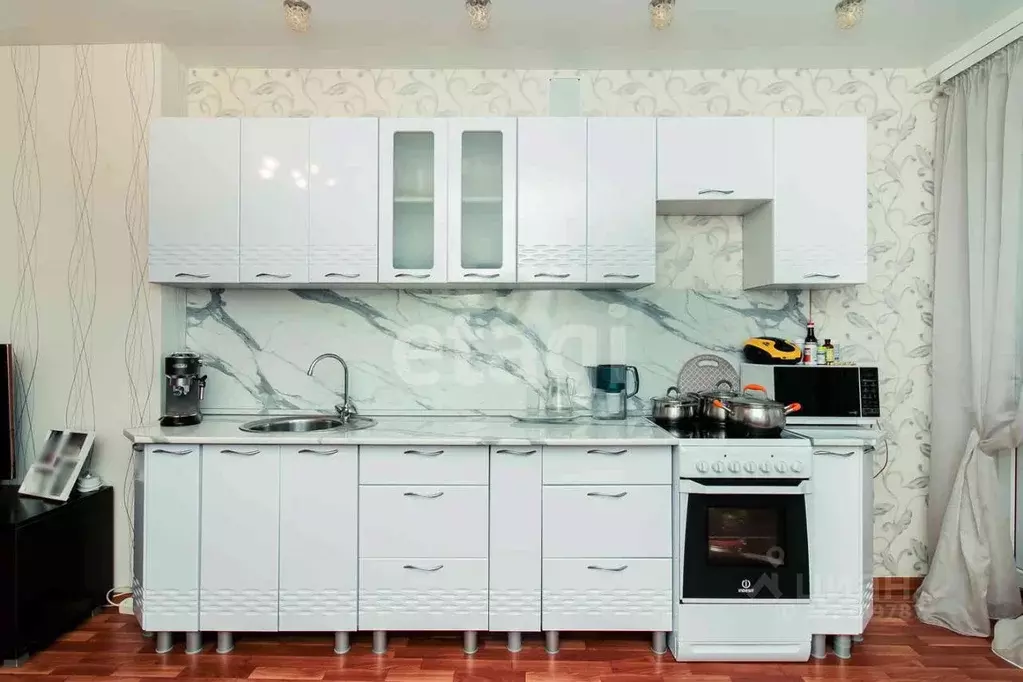 2-к кв. Ханты-Мансийский АО, Ханты-Мансийск ул. Строителей, 100 (65.8 ... - Фото 2