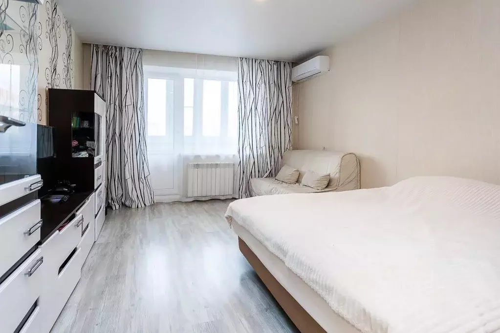 Квартира, 3 комнаты, 63.9 м - Фото 0