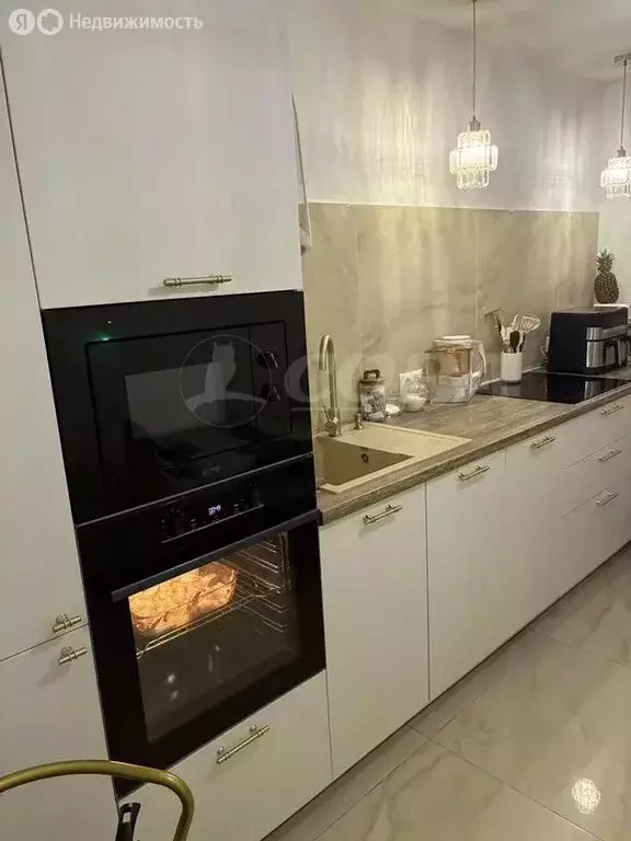 3-комнатная квартира: Тобольск, 8-й микрорайон, 16 (65 м) - Фото 2