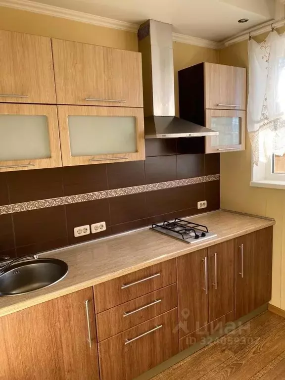 1-к кв. Челябинская область, Челябинск просп. Победы, 366 (32.0 м) - Фото 1