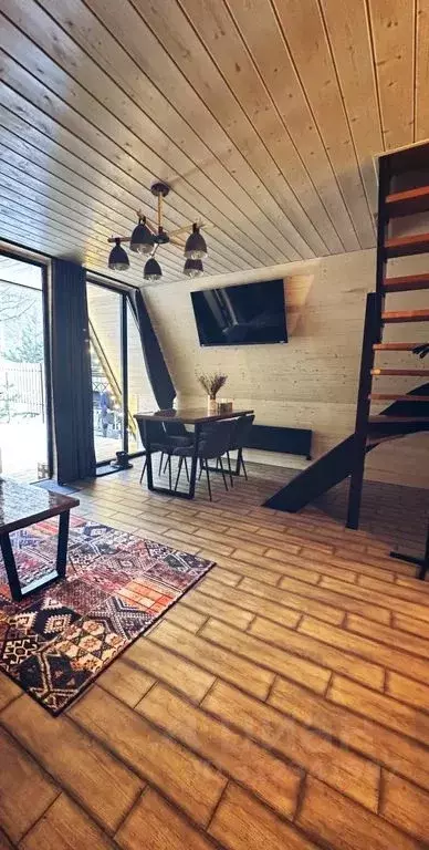 Дом в Кабардино-Балкария, Эльбрусский район, с. Терскол ул. ... - Фото 2