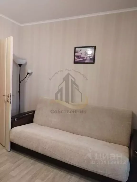 2-к кв. Белгородская область, Старый Оскол Космос мкр, 13 (65.0 м) - Фото 2