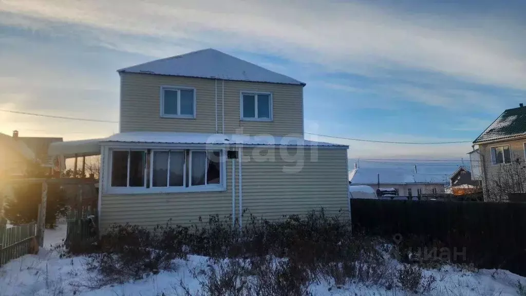 Дом в Бурятия, Улан-Удэ ул. Беловежская, 7 (150 м) - Фото 2