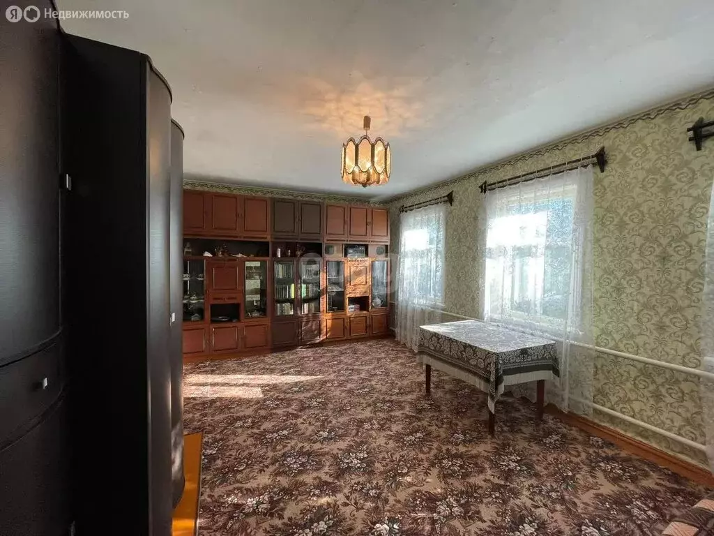 Дом в Калининск, улица Репина (70 м) - Фото 2