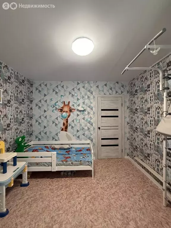 3-комнатная квартира: Братск, улица Гагарина, 115 (49.9 м) - Фото 0