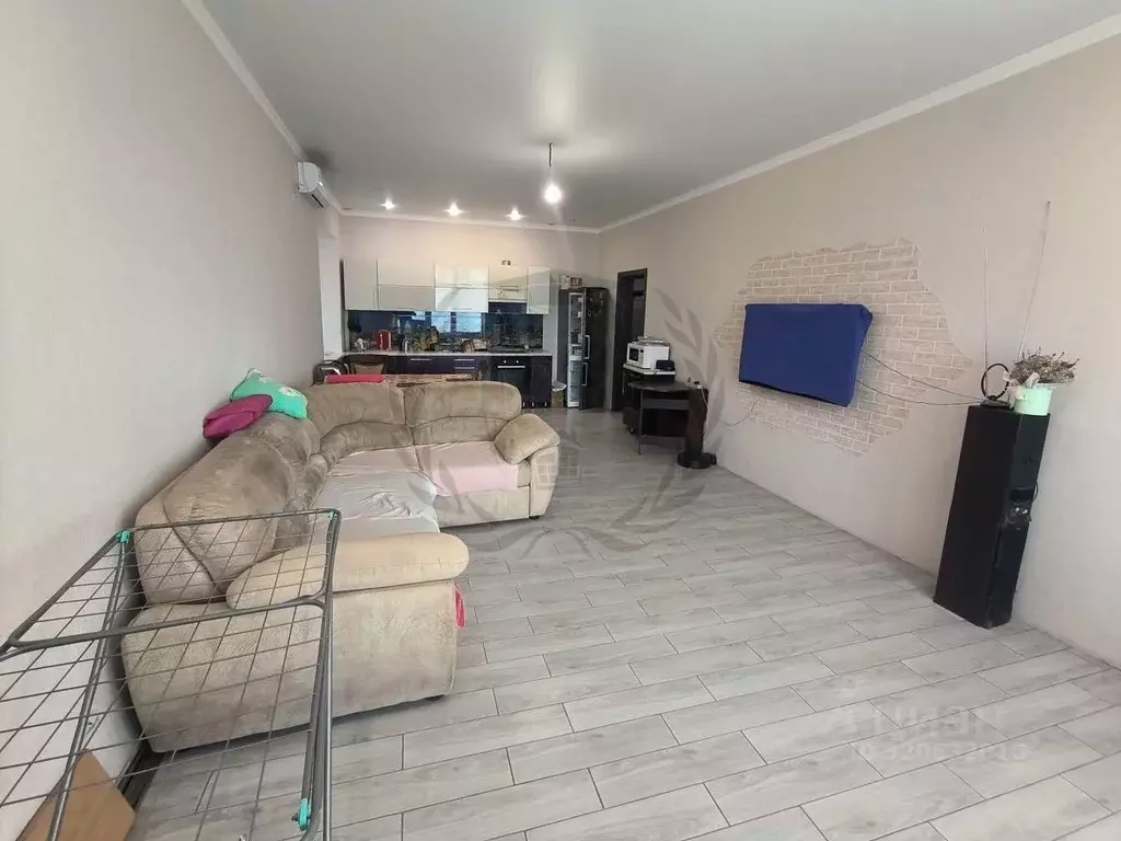 Дом в Белгородская область, Корочанский район, Мелиховское с/пос, с. ... - Фото 2