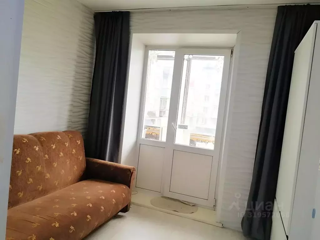 Студия Кемеровская область, Новокузнецк ул. Кузнецова, 4/1 (13.0 м) - Фото 0