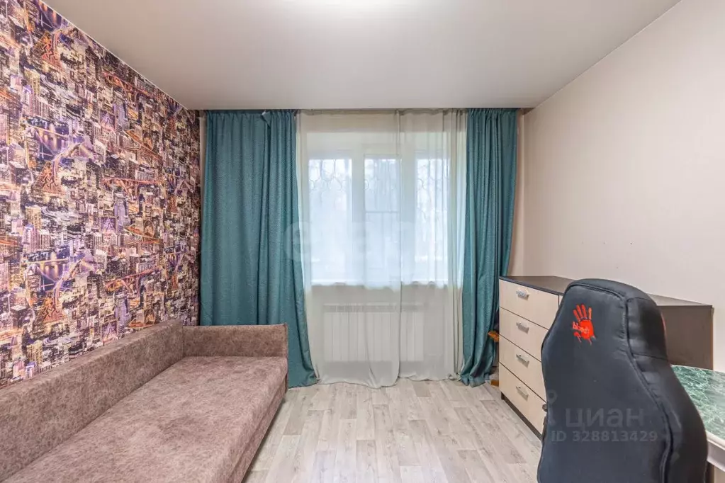 Комната Санкт-Петербург ул. Композиторов, 15 (12.2 м) - Фото 1