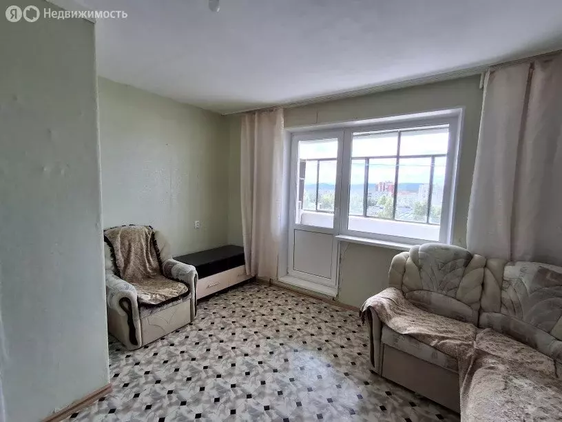 1-комнатная квартира: Миасс, улица Вернадского, 30 (34 м) - Фото 1