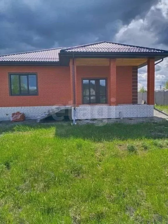 Дом в Брянская область, Брянск ул. Зои Космодемьянской (172 м) - Фото 0