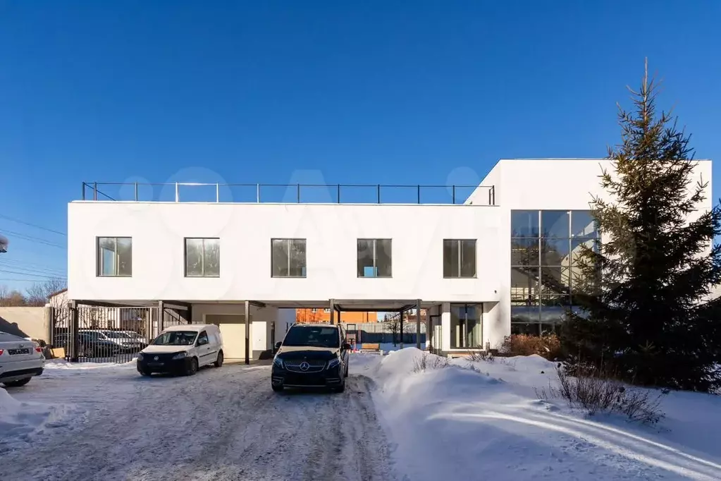 Продам помещение свободного назначения, 1215 м - Фото 1