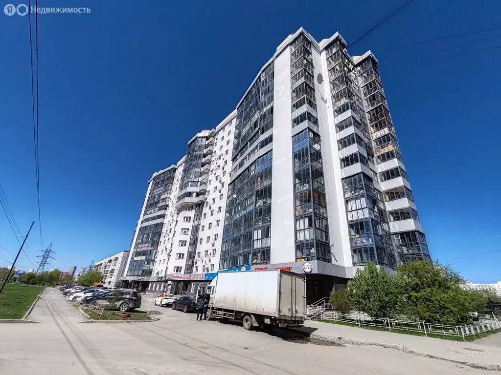 1-комнатная квартира: Екатеринбург, Таватуйская улица, 8 (39.9 м) - Фото 1