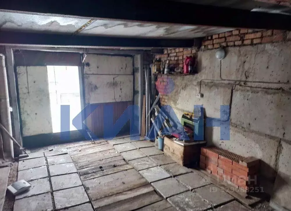 Гараж в Красноярский край, Красноярск ул. Красной Армии, 71Гс2 (21 м) - Фото 1