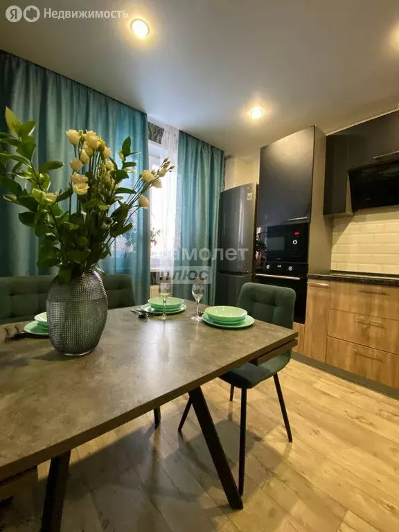 1-комнатная квартира: посёлок городского типа Медведево, улица Дмитрия ... - Фото 2