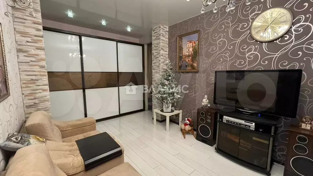 3-к. квартира, 73 м, 2/4 эт. - Фото 1