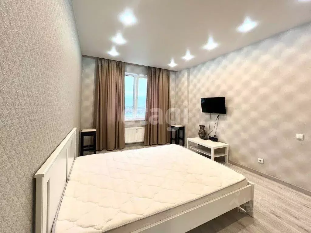 1-к кв. Санкт-Петербург Октябрьская наб., 44 (35.0 м) - Фото 0