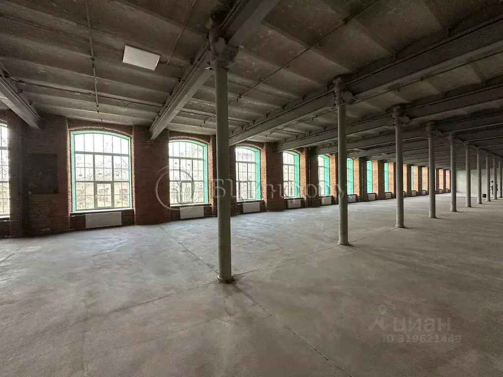 Помещение свободного назначения в Санкт-Петербург ул. Красного ... - Фото 0