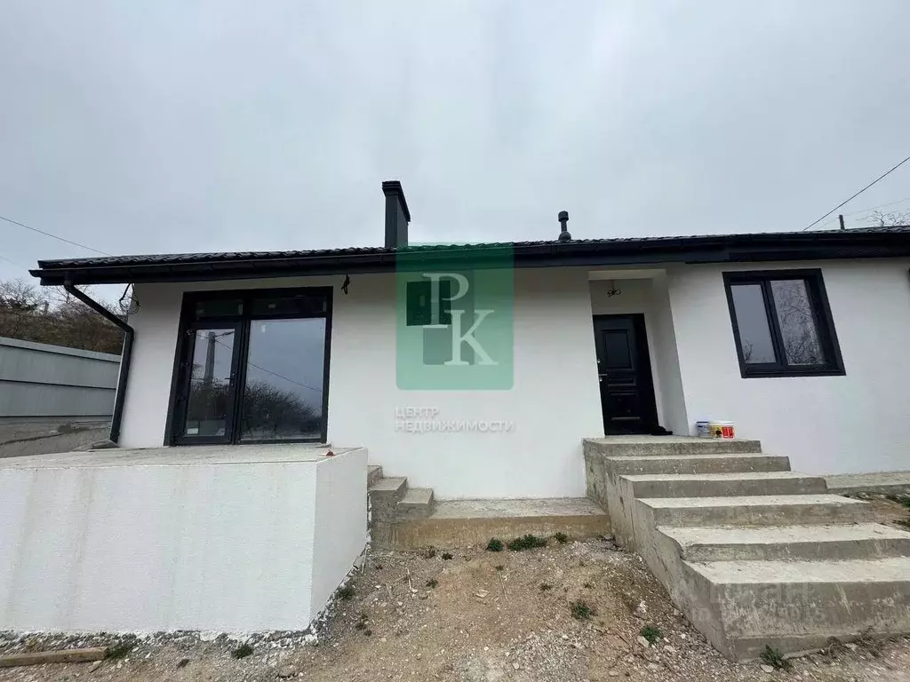 Дом в Севастополь ул. Комбата Красникова (81 м) - Фото 0