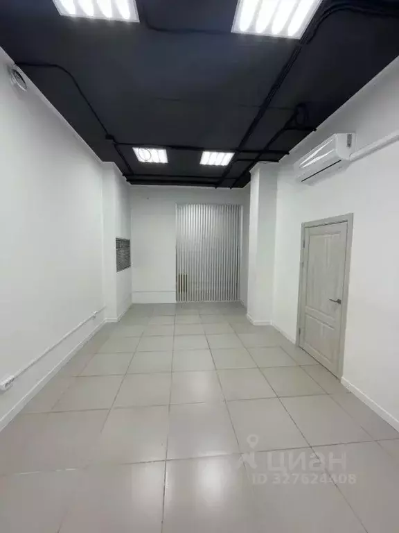 Помещение свободного назначения в Свердловская область, Екатеринбург ... - Фото 1