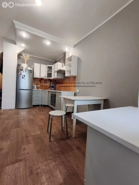 1-комнатная квартира: Магнитогорск, Уральская улица, 9А (37 м) - Фото 1