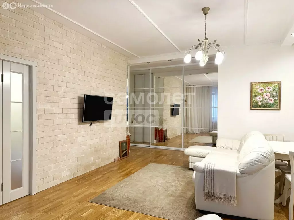 1-комнатная квартира: Киров, Орловская улица, 4 (48 м) - Фото 0