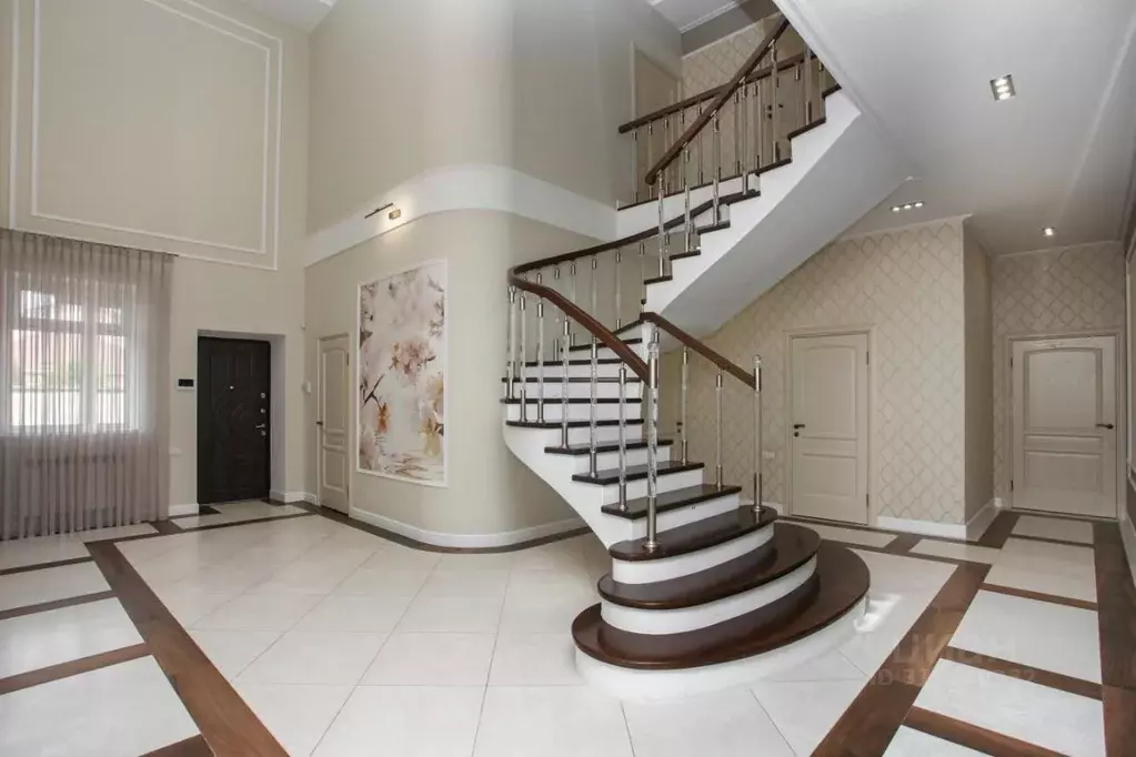 Дом в Ставропольский край, Ставрополь Сухумский проезд (257 м) - Фото 1