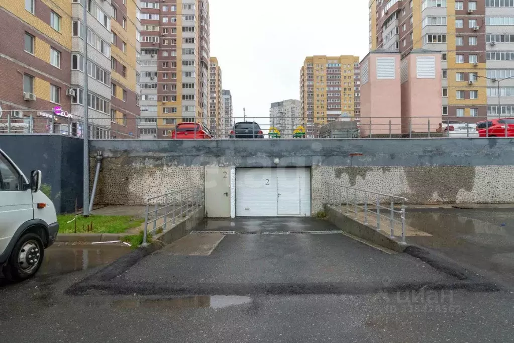 Гараж в Тюменская область, Тюмень ул. Мельникайте, 2к4 (13 м) - Фото 1