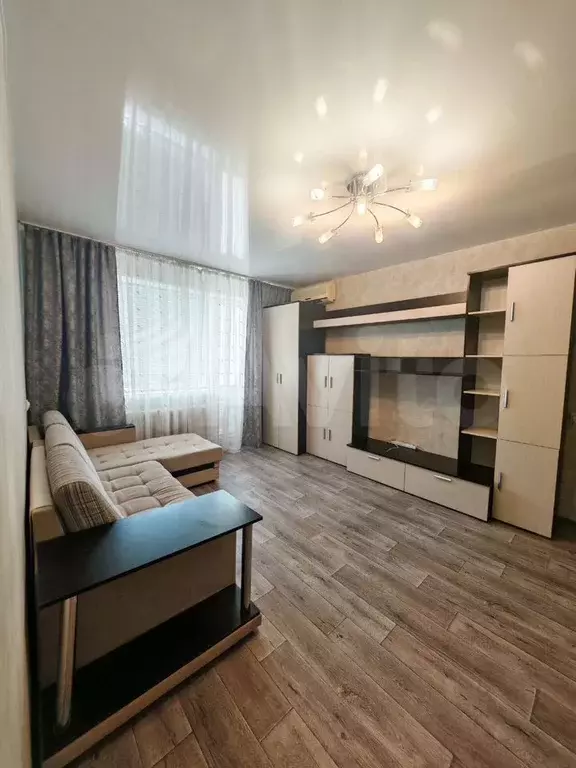 1-к. квартира, 38 м, 2/9 эт. - Фото 0