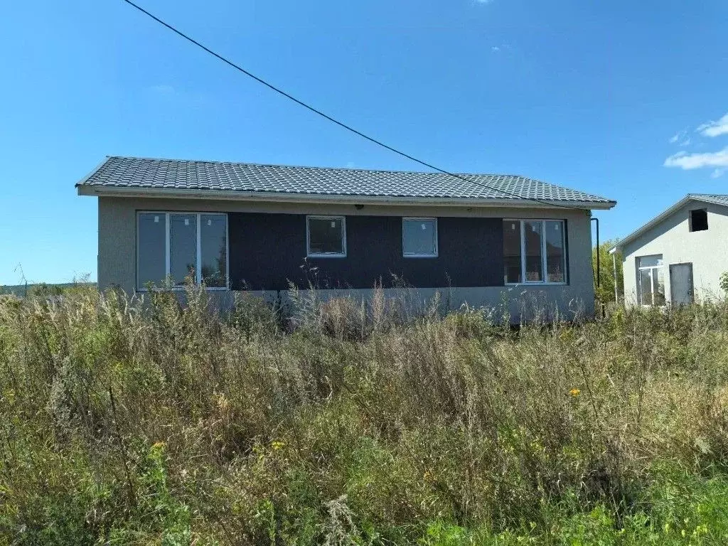 Дом в Белгородская область, Валуйки Ясная ул., 2/30 (72 м) - Фото 1