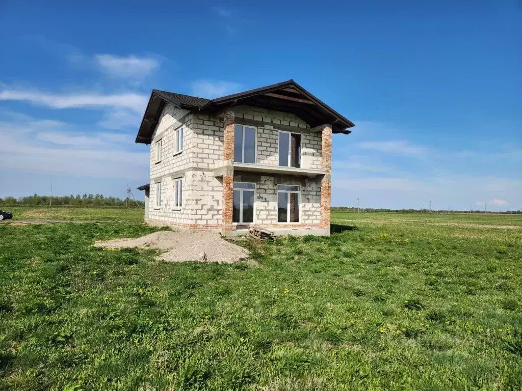 Дом в Калининградская область, Полесский муниципальный округ, пос. ... - Фото 1