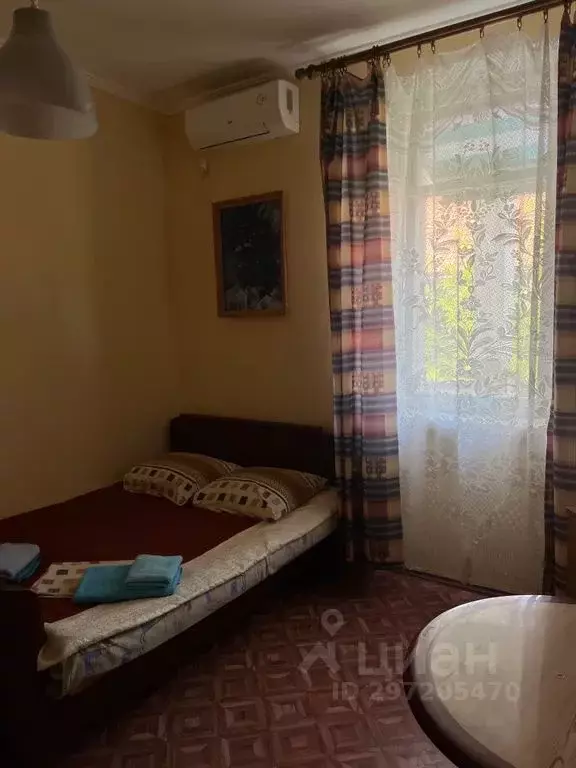 Комната Крым, Сакский район, Молочненское с/пос, с. Витино ул. ... - Фото 1