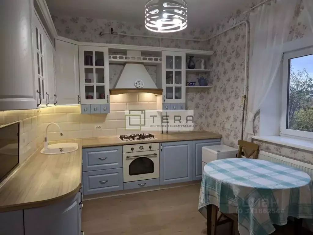 Дом в Башкортостан, Иглинский сельсовет, с. Иглино ул. Революционная, ... - Фото 2