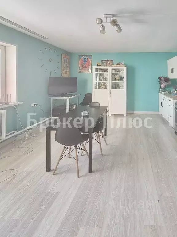 Дом в Тыва, Кызыл Заречная ул., 16 (205 м) - Фото 1